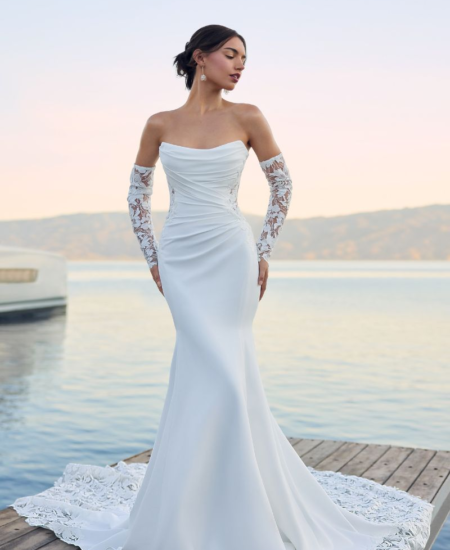 wedding-dress-trend-simple.webp