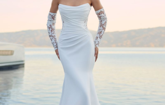 wedding-dress-trend-simple.webp